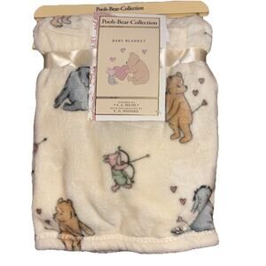 Winnie the Pooh Bear Collection Baby Blanket Cupid Arrow Hearts Love 30x40 NEW